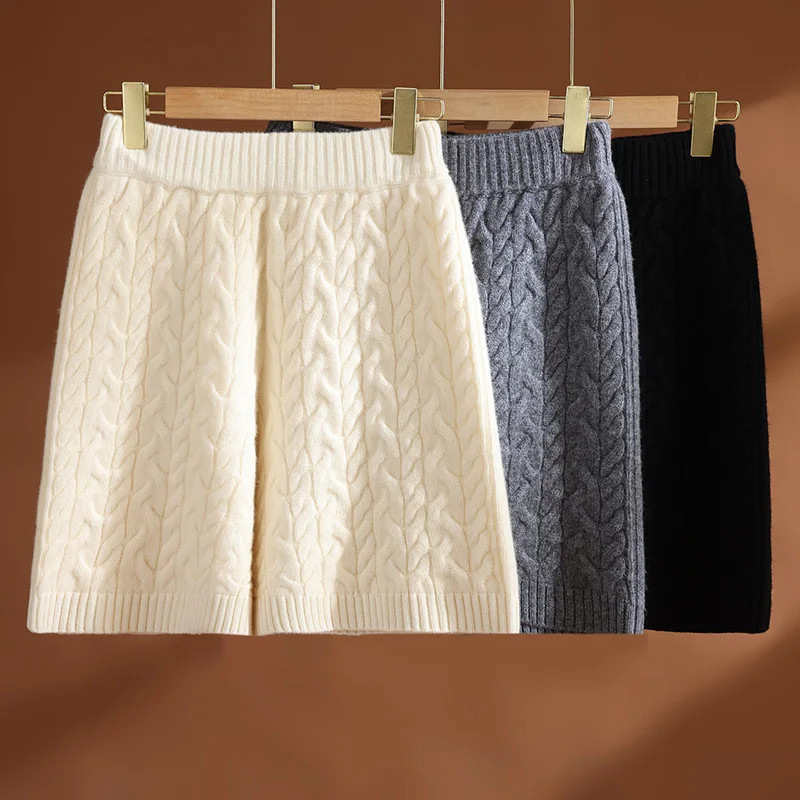 Autumn Winter Women's 100% Pure Wool Knitted Half Pants Outerwears Soild High Waisted Twist Flower Casual Shorts Soft Comfort