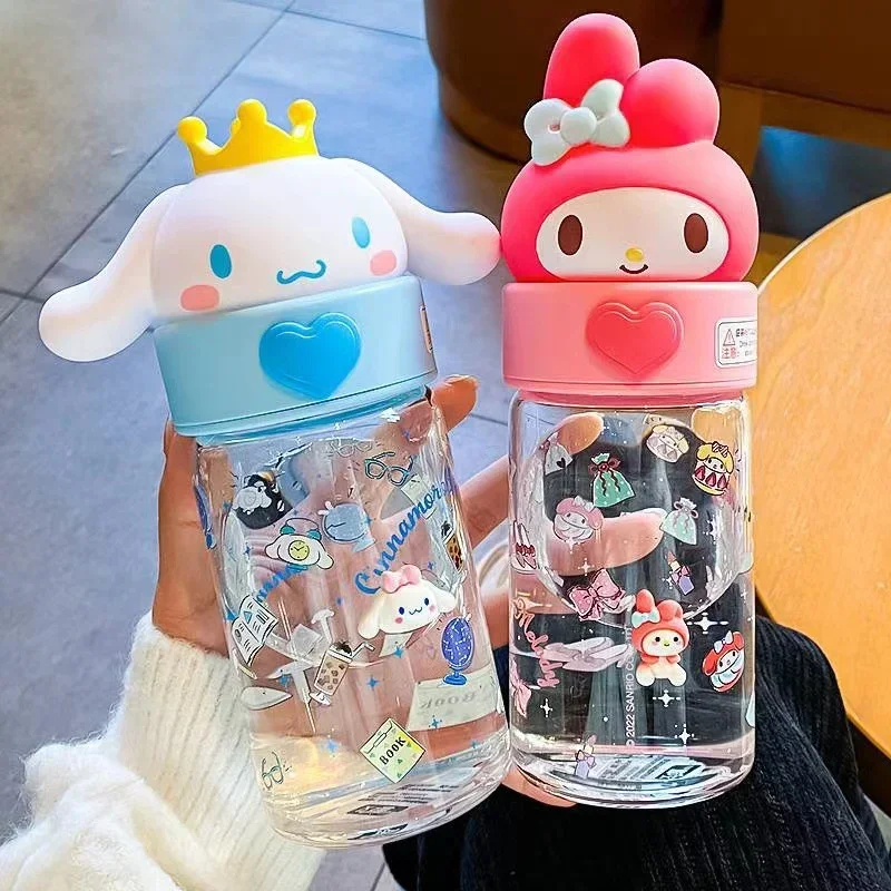 

500 мл Kawaii Sanrio бутылка для воды Kuromi Cinnamoroll Мультяшные Аниме пластиковые чашки рукава игрушки для детей бутылка кавайи подарок чашка для воды