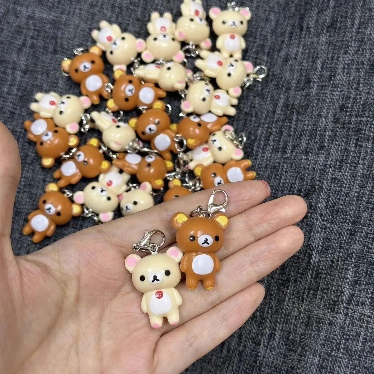Niedlicher Rilakkuma-Puppen-Schlüsselanhänger, Kawaii-Cartoon im japanischen Stil, Rucksackanhänger, Handyhüllen-Dekoration, Zubehör, Geschenk, Spielzeug – Detail 9