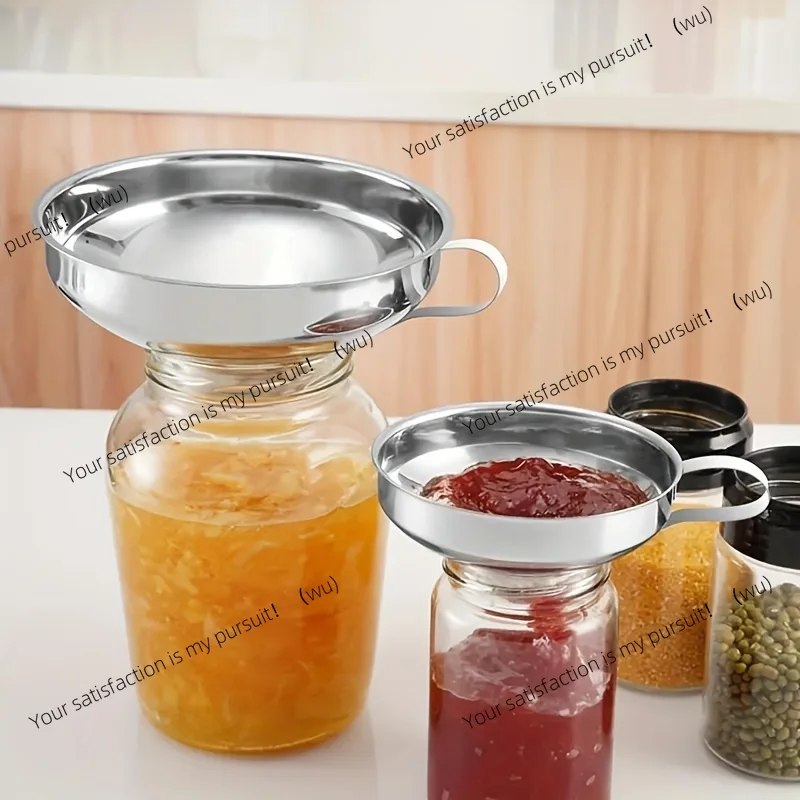 1 Wide Mouthed Kitchen Funnel with Handle Stainless Steel Can Funnel Suitable for Cooking Oil Fruit Sauce, Filter, Salad Filling