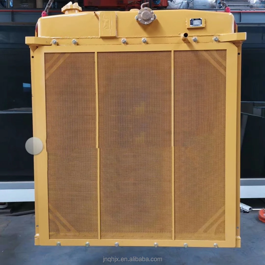 Third-Generation Electronic Fuel Injection Equipped Excavator Radiator Water Tank SD22 Construction Machinery Parts