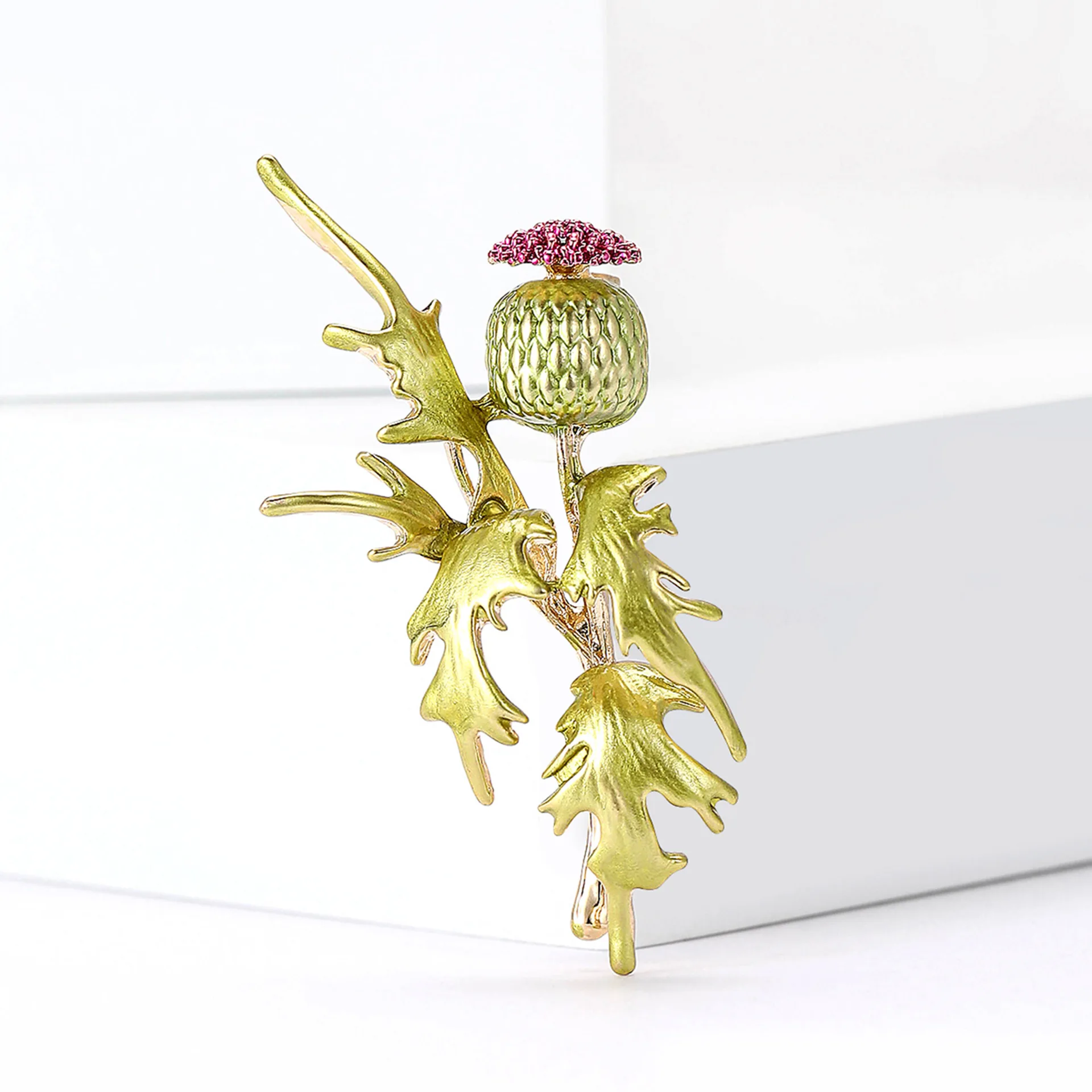 High End Enamel Green Primrose Brooch For Unisex Vintage Oil Dripping Alloy Plant Brooch Clothing Accessories Party Jewelry Gift