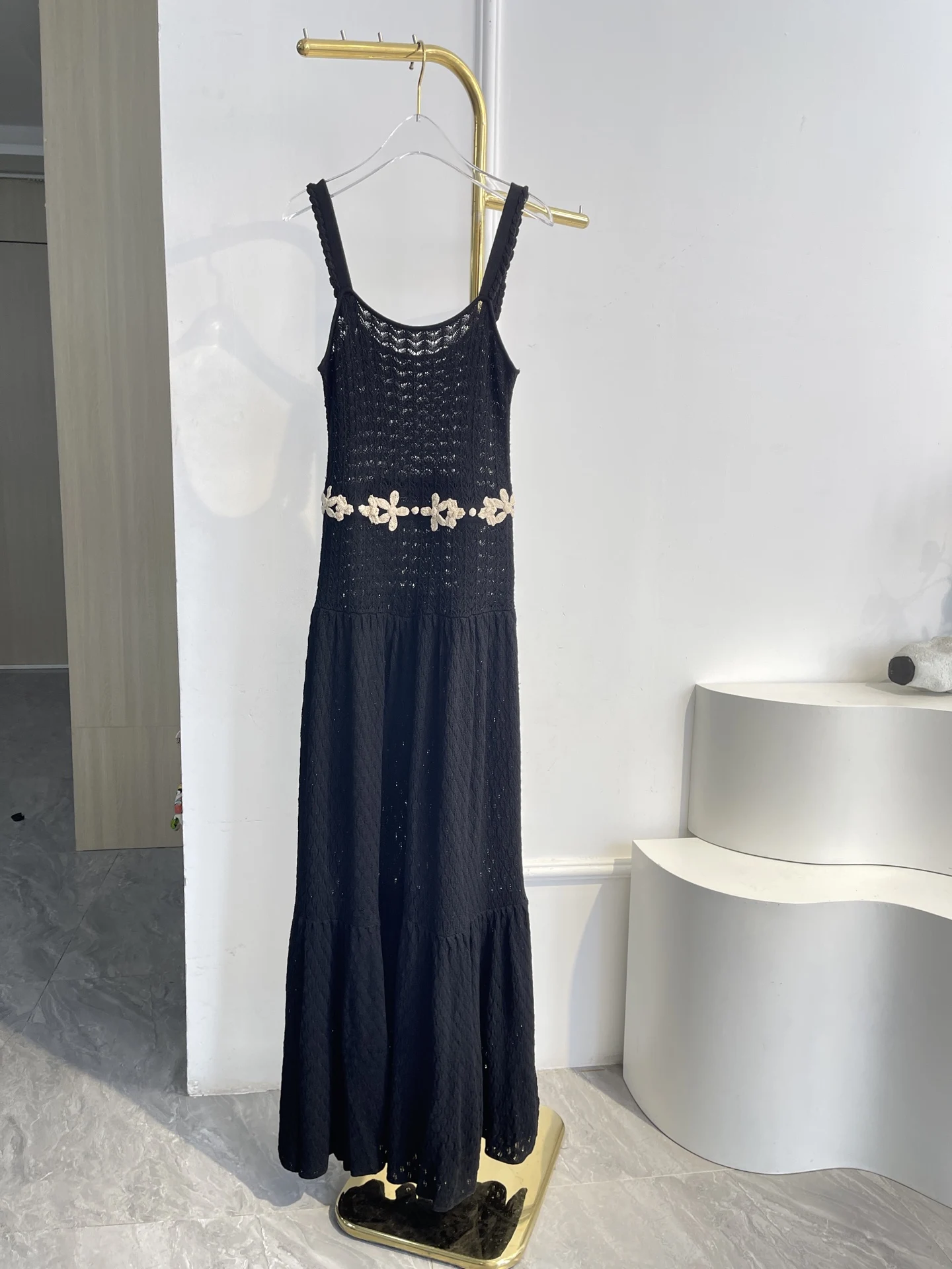 

Summer 2026 Black Sleeveless Handmade Workshop Flower Patchwork Midi Dress