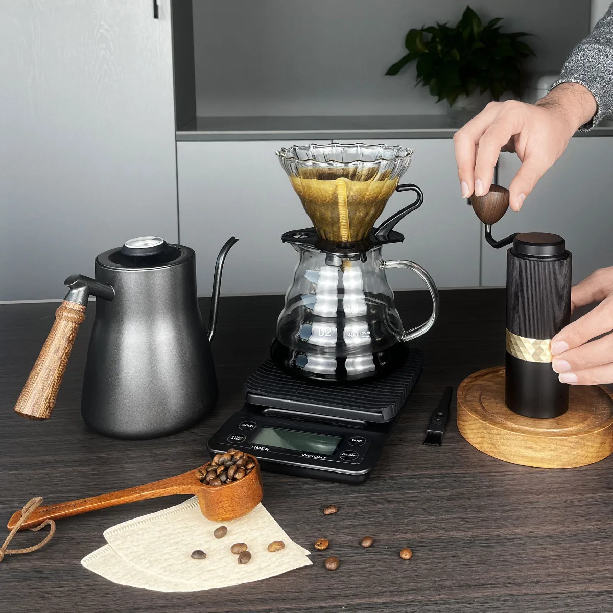 Luxury Coffeeware Sets with Kettle Cup, Grinder Filter, Paper Dripper, Server Pot, Outdoor Camping Gift for Coffee Lovers