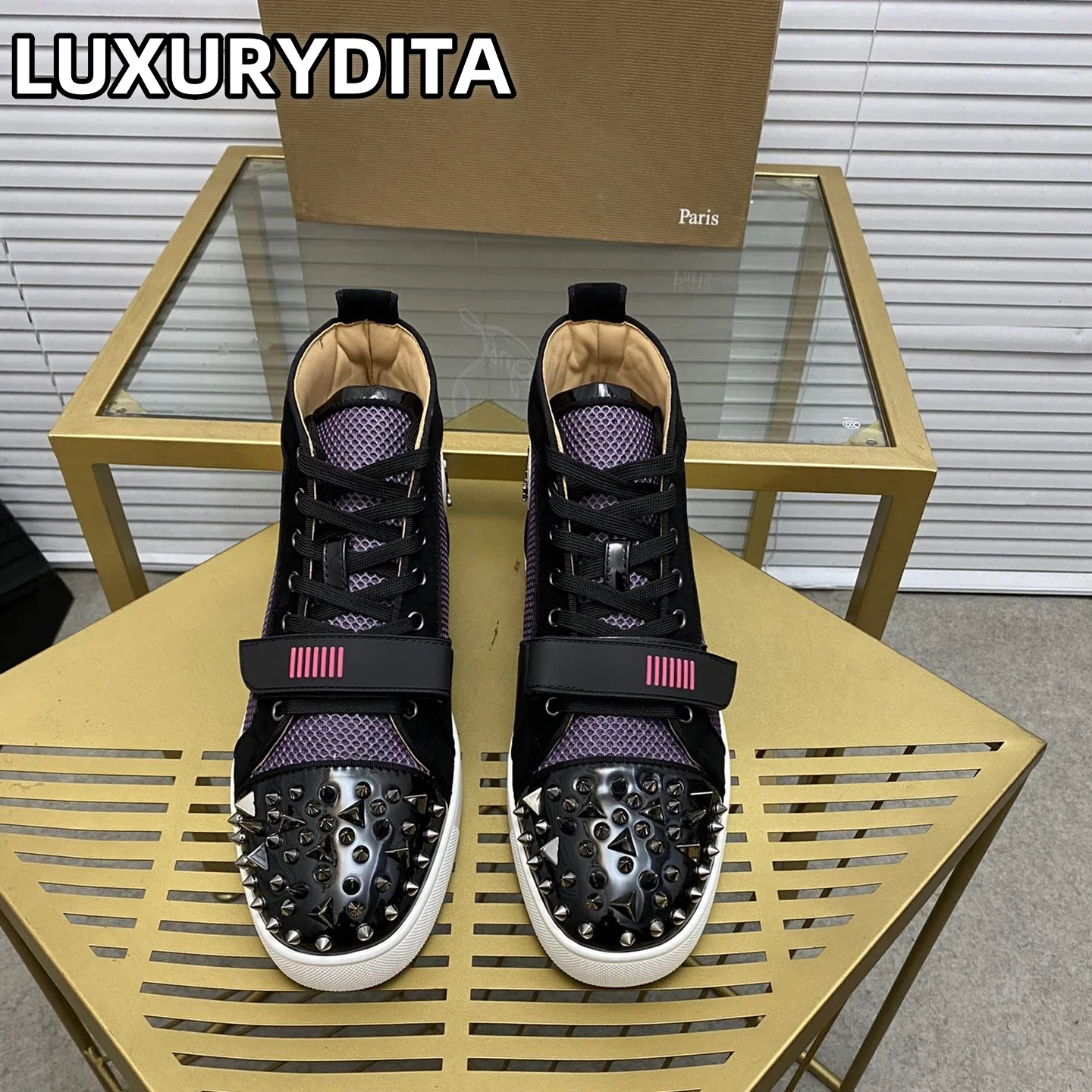 

Top Quality Womens Trendy Casual Tennis Shoes Luxury Mens Real Leather Sneakers 35-48 Designr Rivet Red Sole Lovers Shoes M0206
