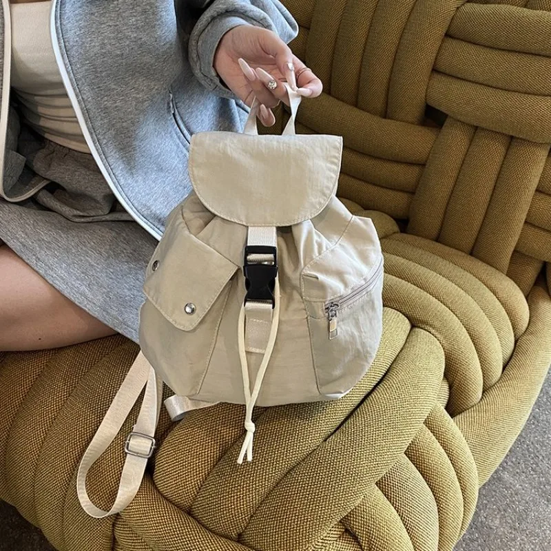 

High-End Vintage Paris Fashion Clutch Bag For Women Featuring Letter Logo And Simple Unique Design