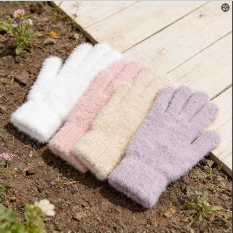

Новые зимние перчатки, однотонные милые и милые плюшевые теплые перчатки для езды на велосипеде и защиты от холода