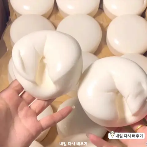 신장 퍼프 케이크 브랜드의 밀크 브레드 슬로우 바운스백 소프트 터치 스트레스 해소 스퀴즈 장난감 (3세 이상)