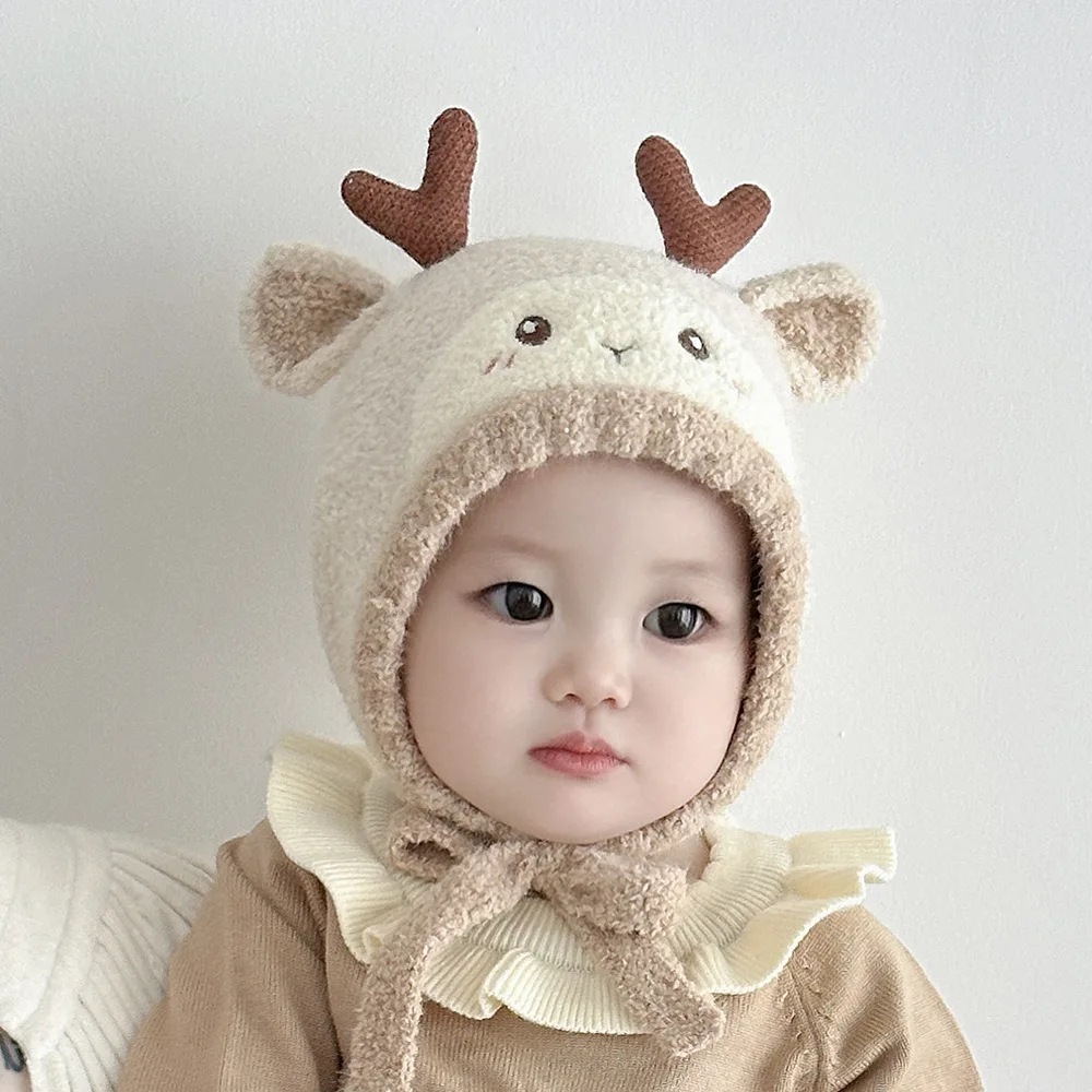 

2025 Christmas Baby Boys Girls Hat Winter Ear Guard Knitted Antlers Cap Cute Cartoon Woolen Yarn Hat For Toddler