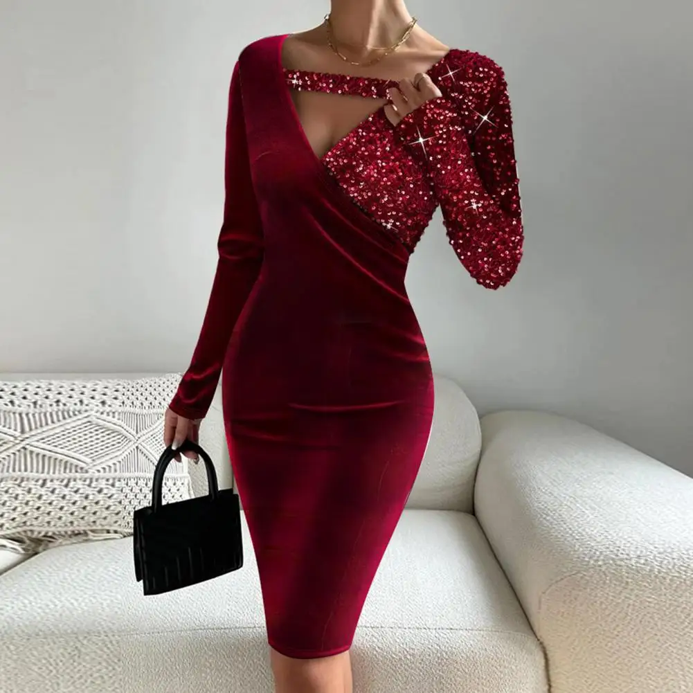 

Women Hip-hugging Dress Sequin Long Sleeve V Neck Midi Dress with High Waist Chain Decor Women's Shiny Knitted Sheath Elastic