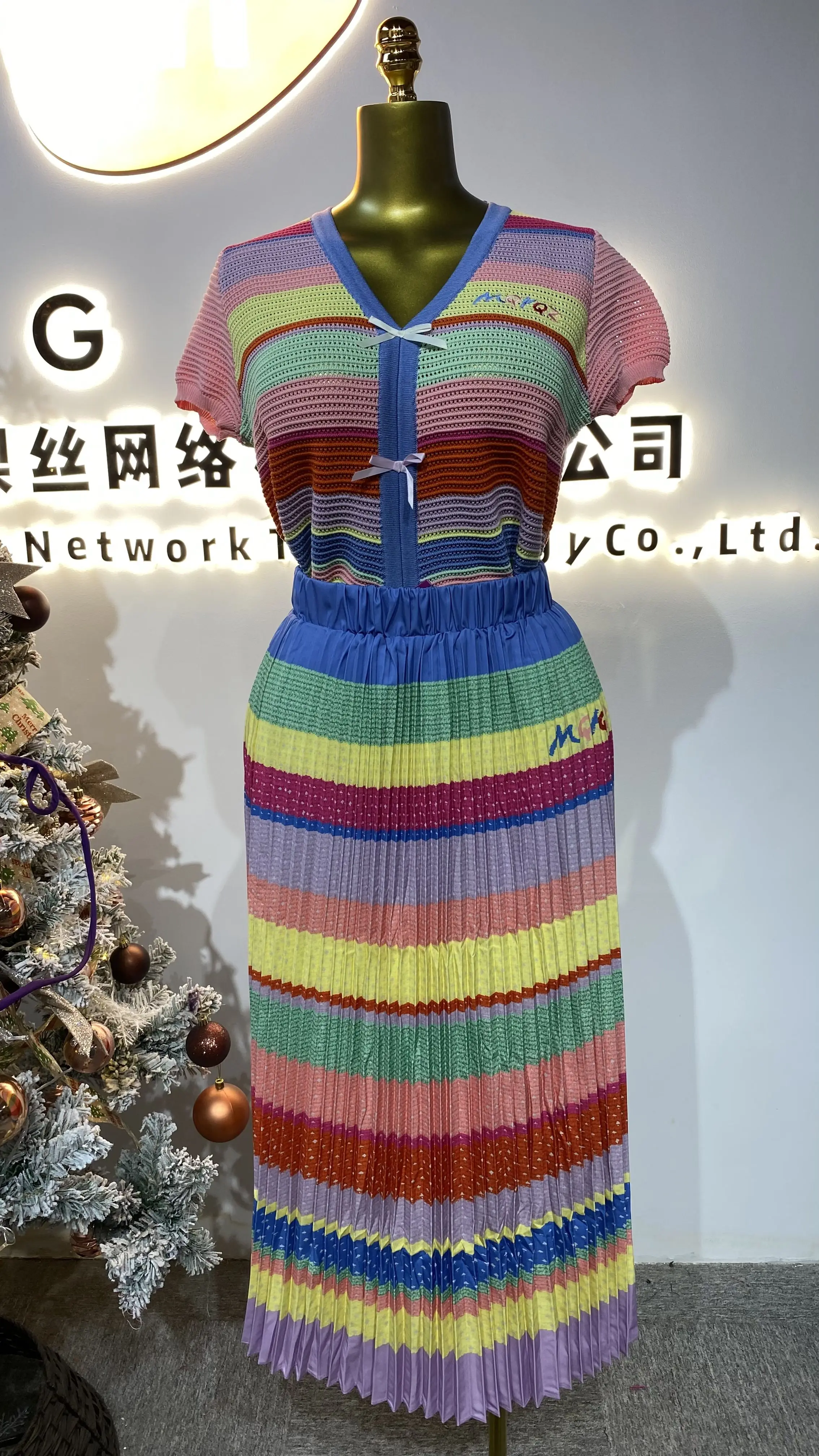

Party Fashion Multicolor Mini Striped Dress Women Casual Rainbow Knitted Crochet Dress-GZMM126
