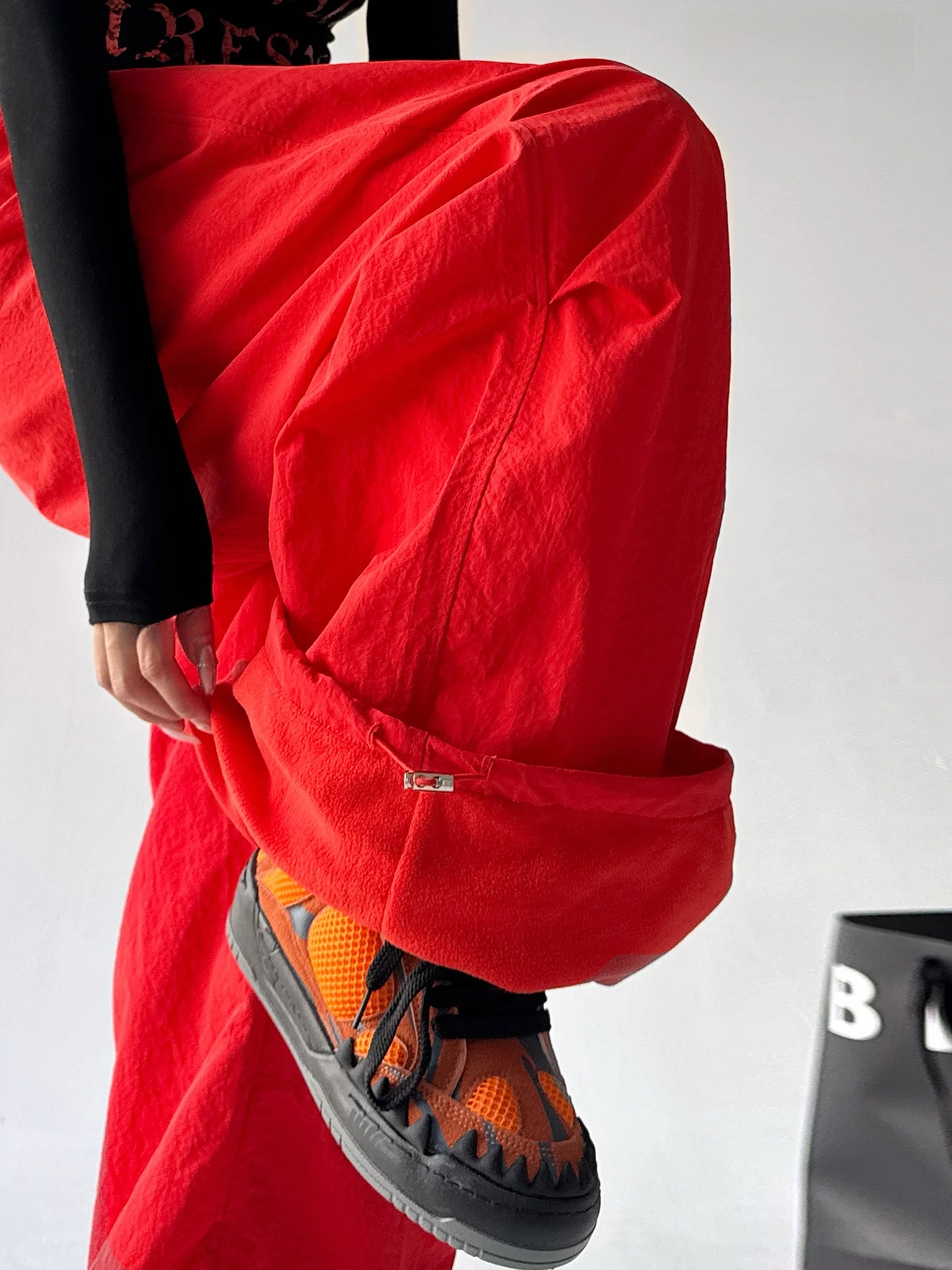 心地よい色の美しい裏地付きワークパンツ レディース ロング丈 ハイウエスト 着痩せ効果 ルーズ ワイドレッグパンツ 通勤 スタイリッシュ