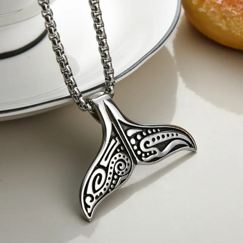 Lovely Stainless Steel Whale Tail Pendant Chain Necklace for Men or Women Punk Rock Biker Rider Jewelry Best Gift for Christmas