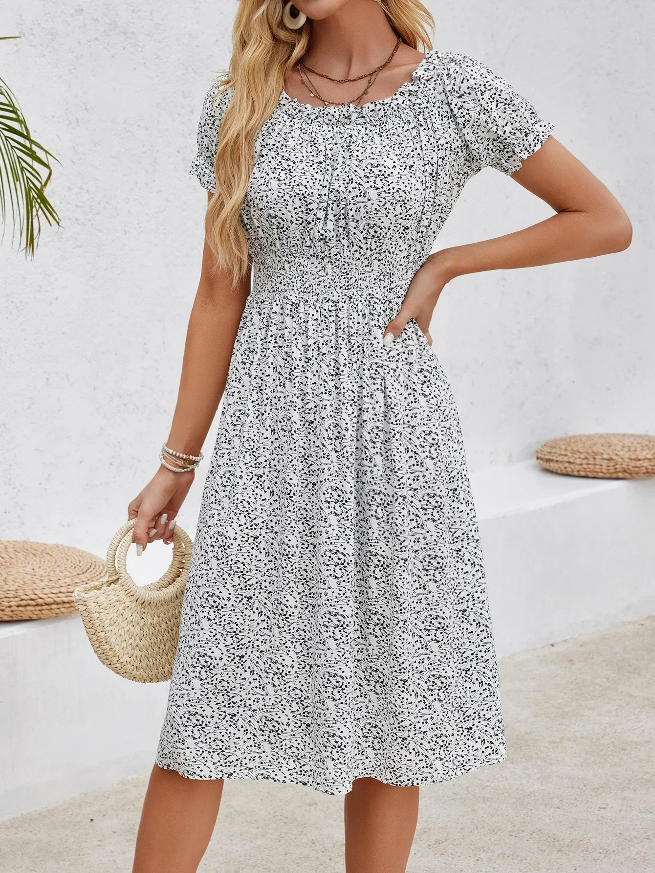 Dresses New Women's Comfortable Casual Floral Dress Short sleeved Round Neck Sexy Bohemian Beach Dress