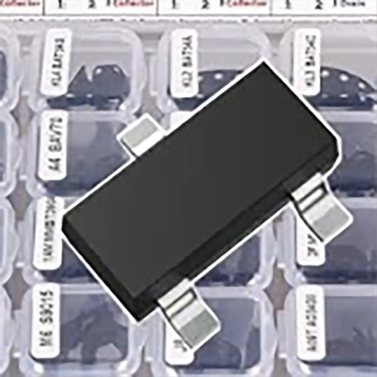 AA83 SOT-23 Electronic Components, Transistors, BJTs, MOSFETs, Diodes, Schottky, Switches, 24 Types