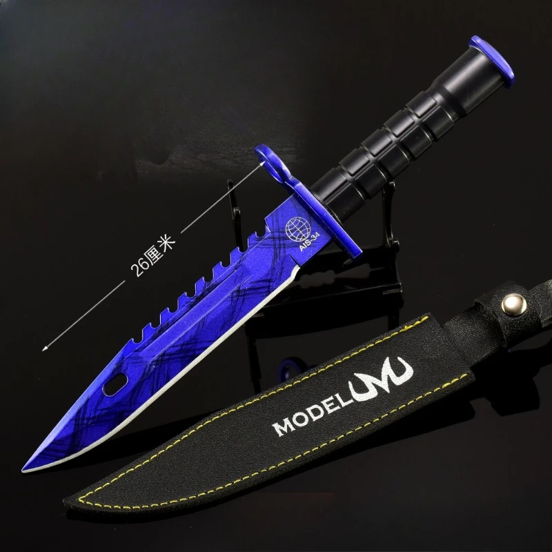 26 cm/7.87 pollici Periferiche di gioco Modelli di armi M9 Doppler Custodia in pelle blu Coltello da allenamento Mestiere in metallo Ornamento da tavolo Ragazzo Regalo giocattolo