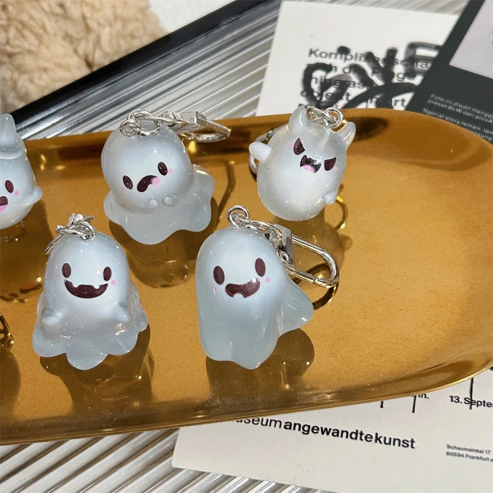Einzigartiger nachtleuchtender Geister-Schlüsselanhänger, Unisex, lustig, 3D-Halloween-Rucksack, Schlüsselanhänger, zum Aufhängen, Schlüsselanhänger, Festival, Paar, Geschenk, Schmuckstück