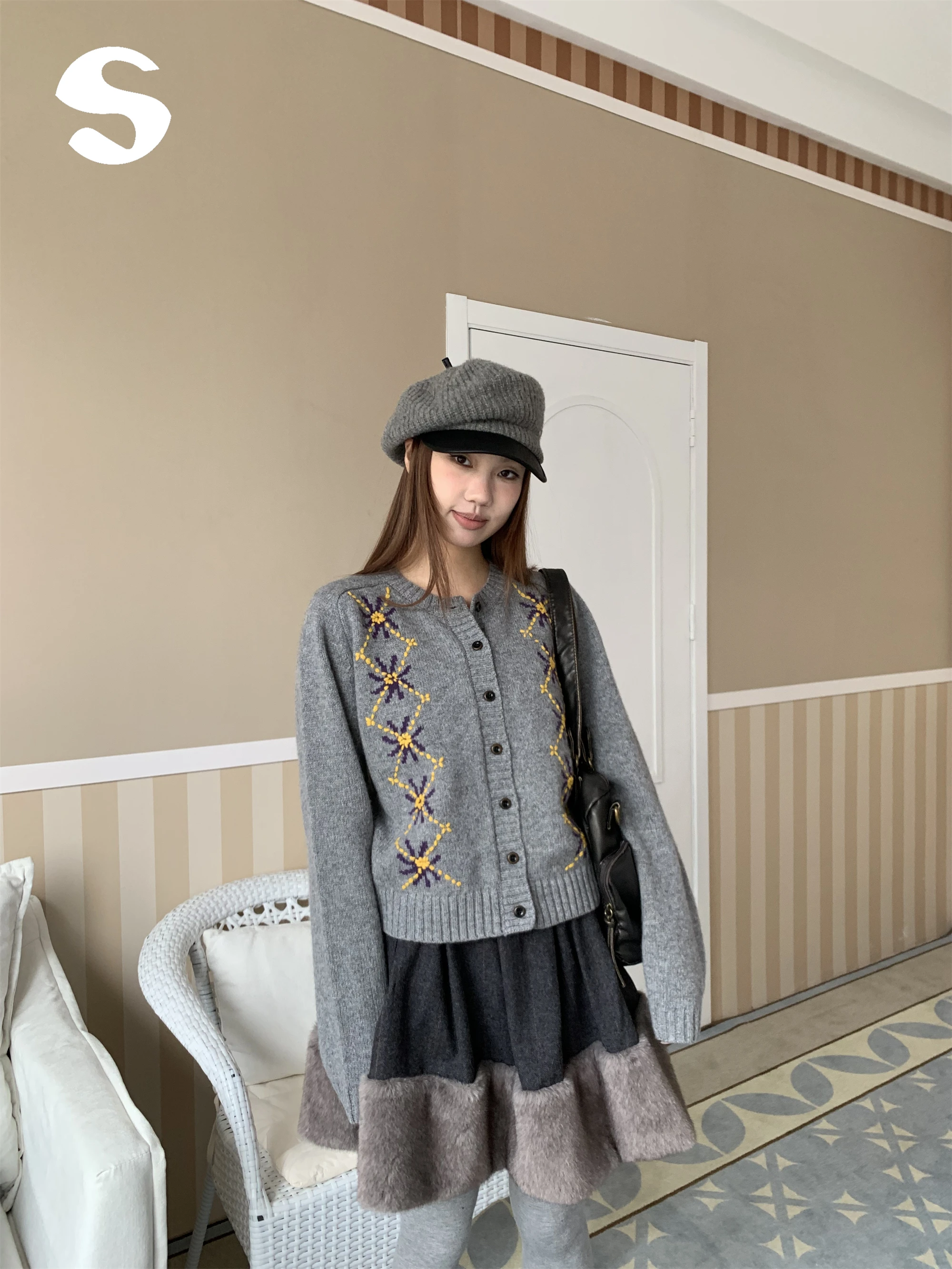 

Hand Embroidered Woolen Knitted Sweater Cardigan round Ne Casual Sle Warmth All-Match Slimming Design for Autumn Winter