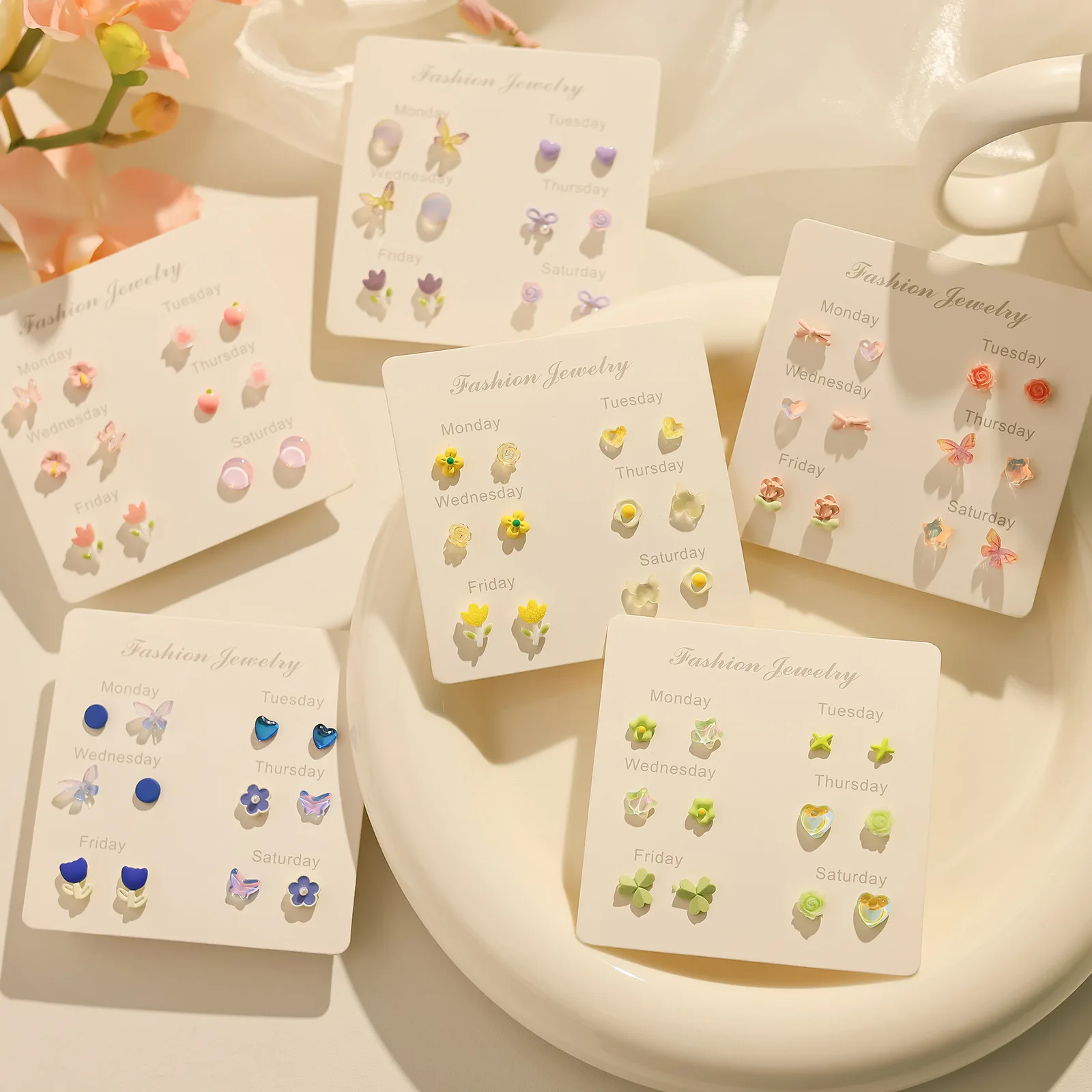 

2025 Summer Earrings Fashion Pink Butterfly Flowers Heart Earrings For Women Silver Needle Cute Simple Versatile Jewelry Gifts