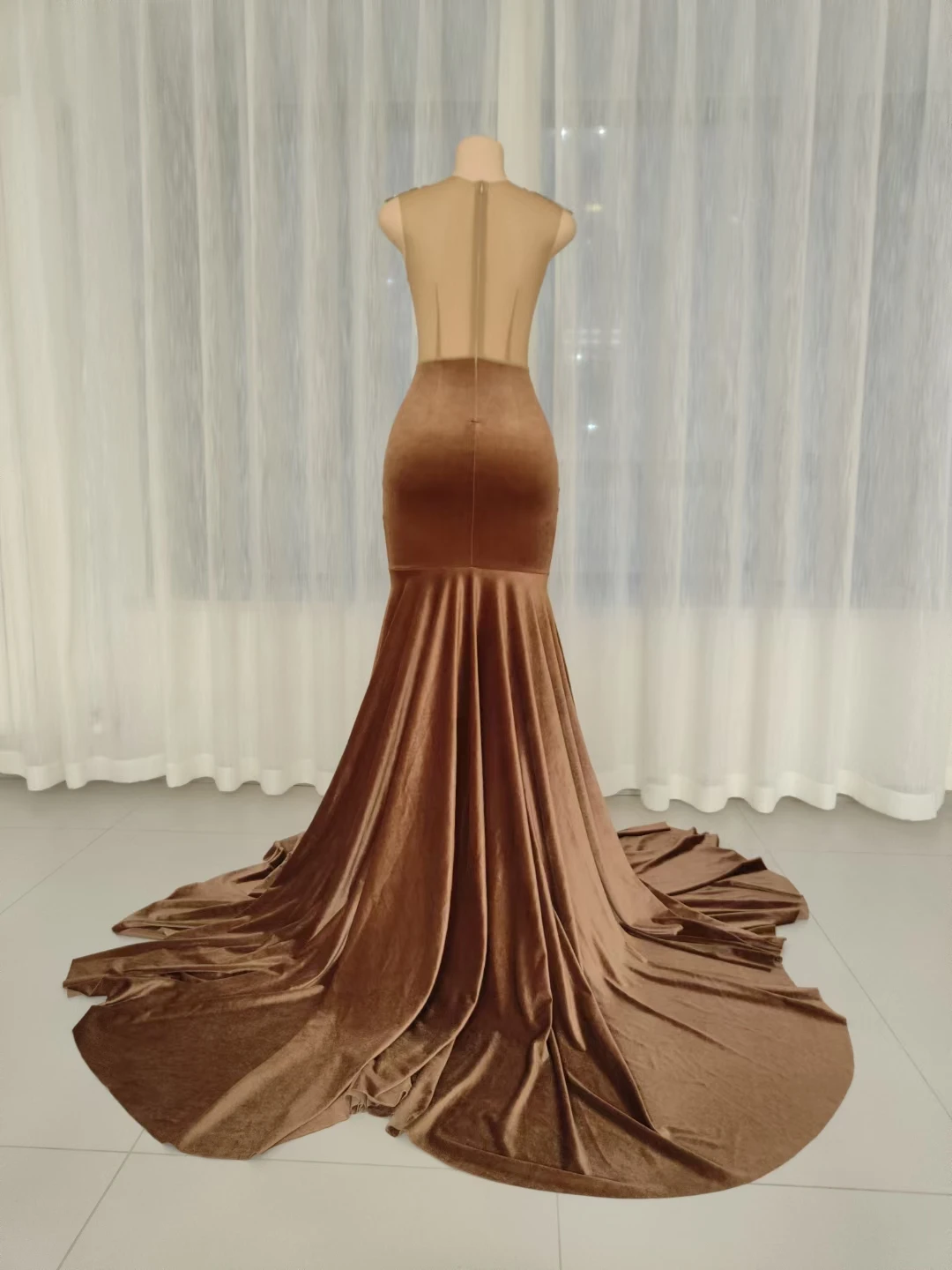 Women Brown Velvet Sexy See Through Shiny Diamonds Evening Dresses Women Elegant Dazzling Party Dress Prom Mermaid Dress Kongque