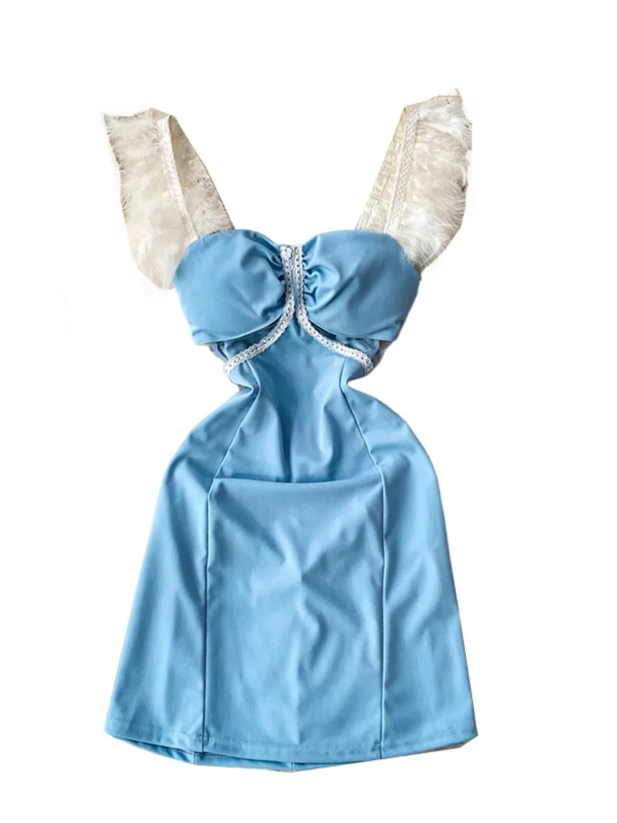 فستان Foamlina صيفي مثير بخصر نحيف ورقبة مربعة وحزام من الريش لحفلات أعياد الميلاد بدون ظهر بدون أكمام فساتين قصيرة