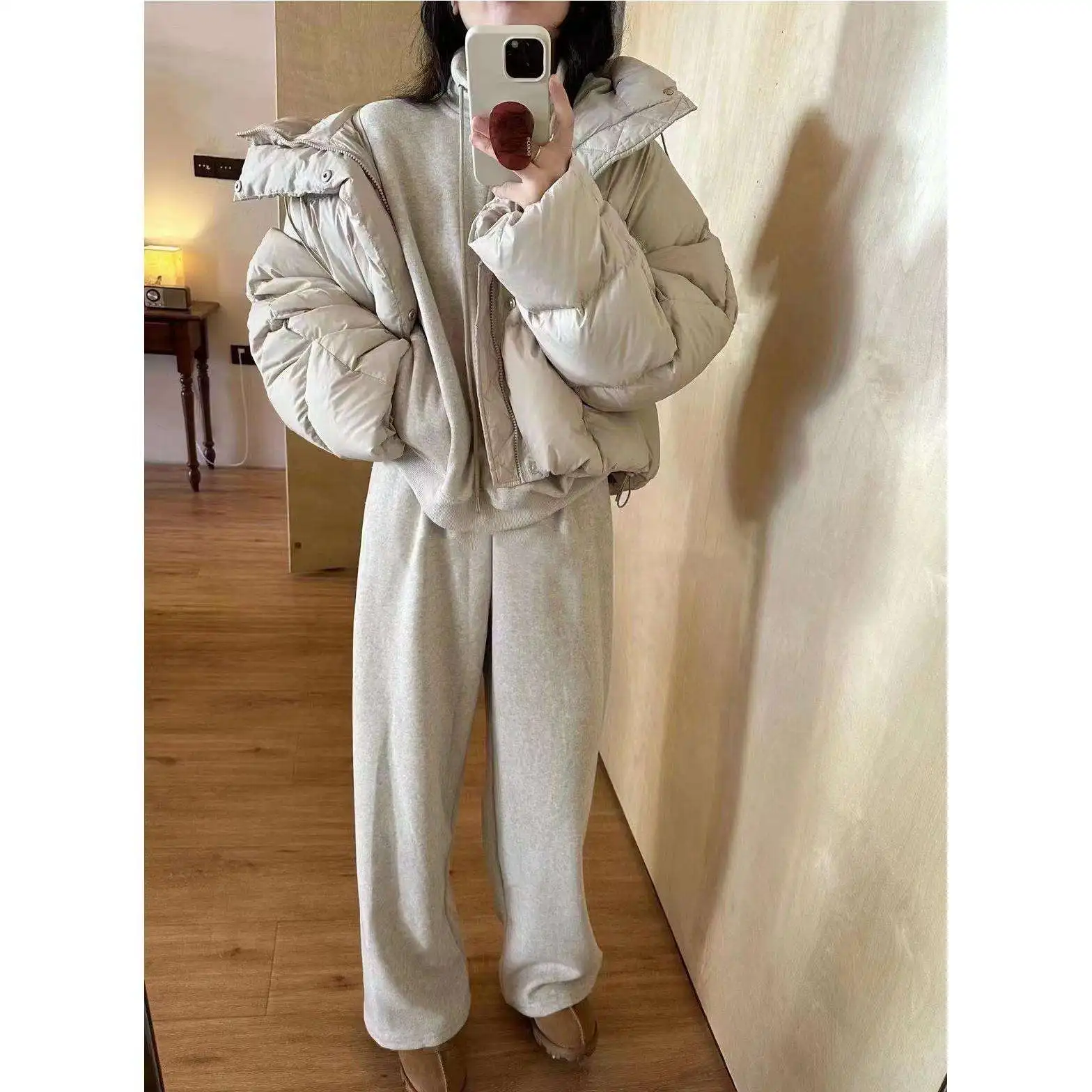 Set Felpa con Zip Sportiva da Donna Primavera 2024 Nuovo Completo Versatile con Pantaloni della Tuta Due Pezzi Outfit Casual alla Moda