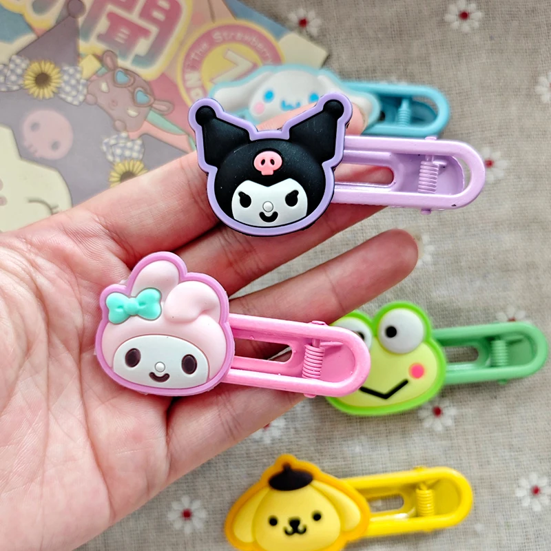 Clip de pelo Kawaii Sanrio Hello Kitty Kuromi para mujeres y niñas, 2 piezas, bonito flequillo lateral, accesorios para el cabello, regalos