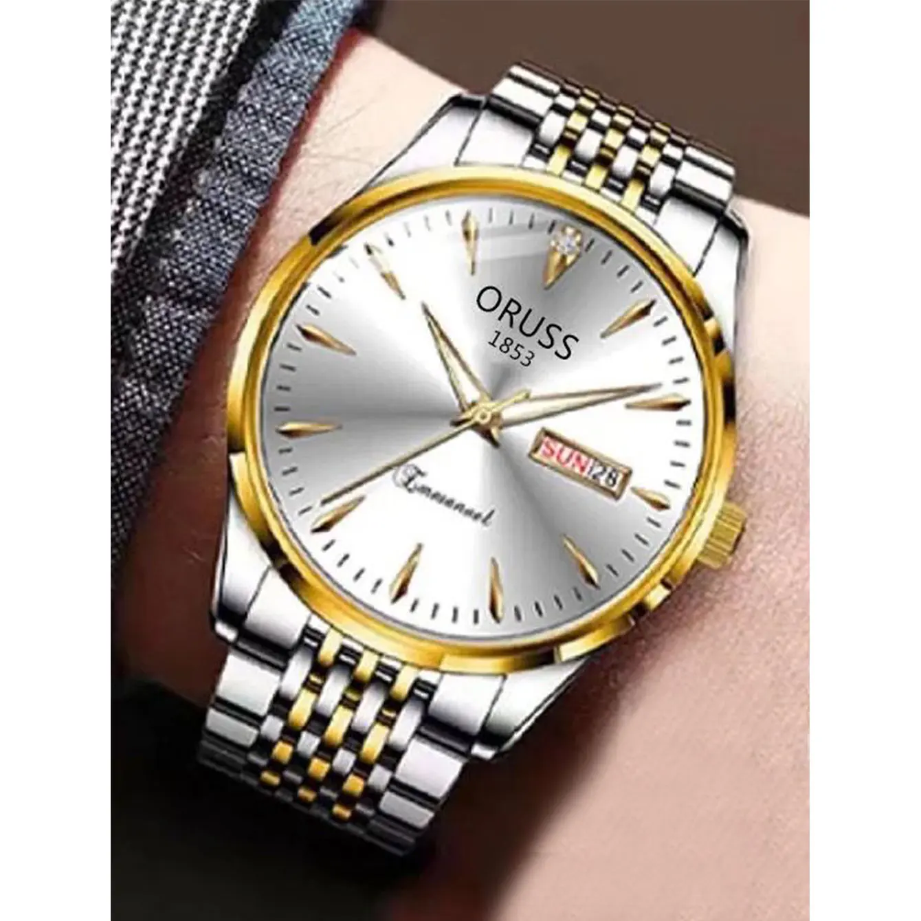 Men's Luxury Quartz Wristwatch with Luminous Pointer