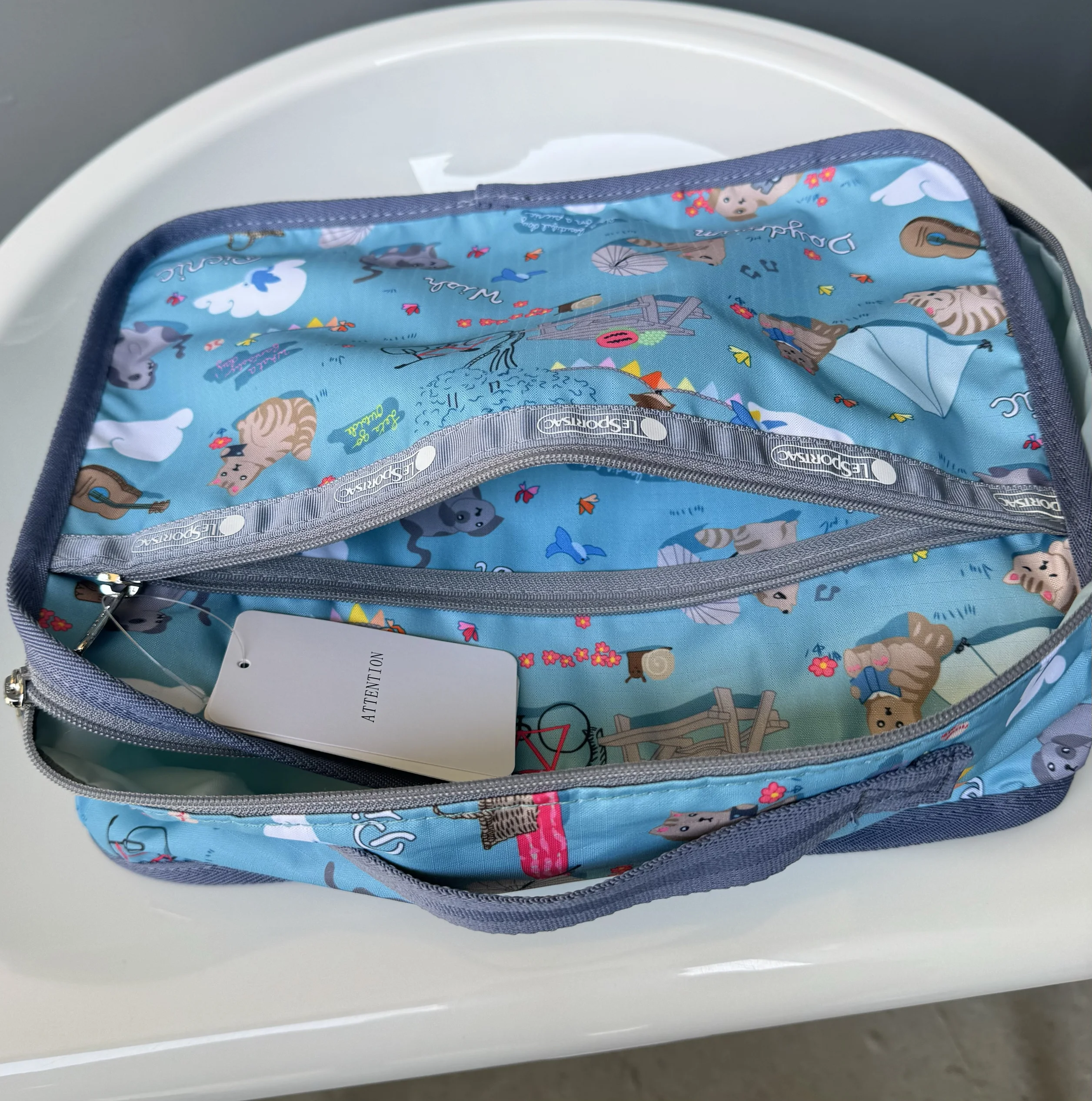 

Travel Toiletry Bag Storage Bag Organizer Large Medium Small Set of 3 Laundry Storage Bags for Home And Office Use