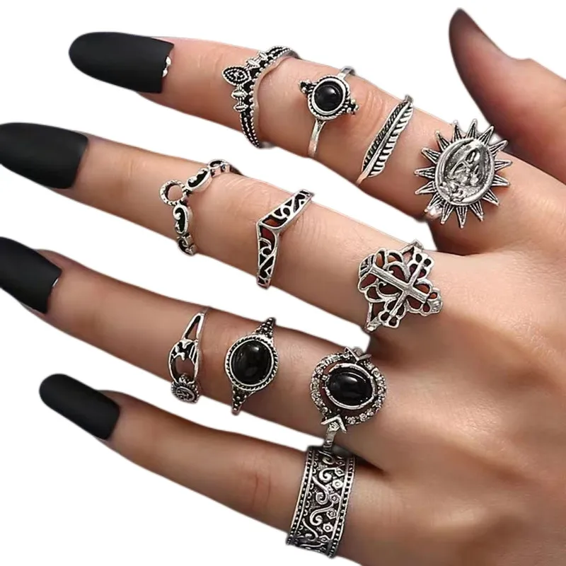 30pcs/Lot Wholesale New Design Mix Style Finger Rings For Women Black Acrylic Jewelry Party Sun Moon Star  Wing Leaf Heart Gifts