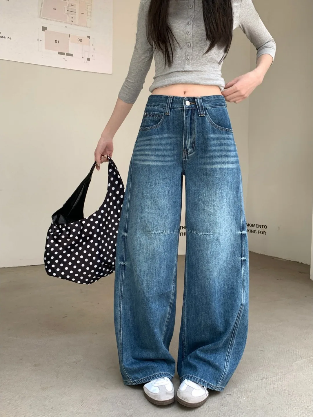 

Retro Style Faded Wide Leg Jeans High Waist Straight Cut Women's Spring 2026 New American Fashion Versatile Elegant Long Pants