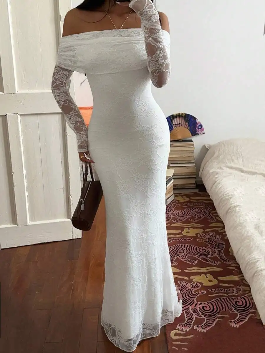 

Кружевное макси-платье с открытыми плечами для свадебной вечеринки или торжественного вечера