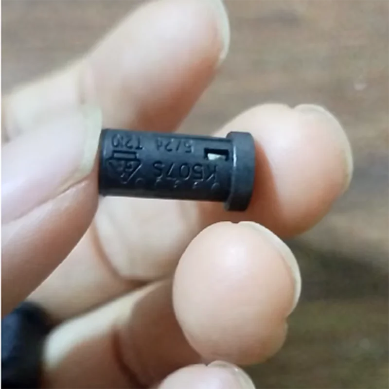 High Quality DE/UL Approval G4 Lamp Socket Base Fix Holder with Quick Connect Terminal Engineering Lighting