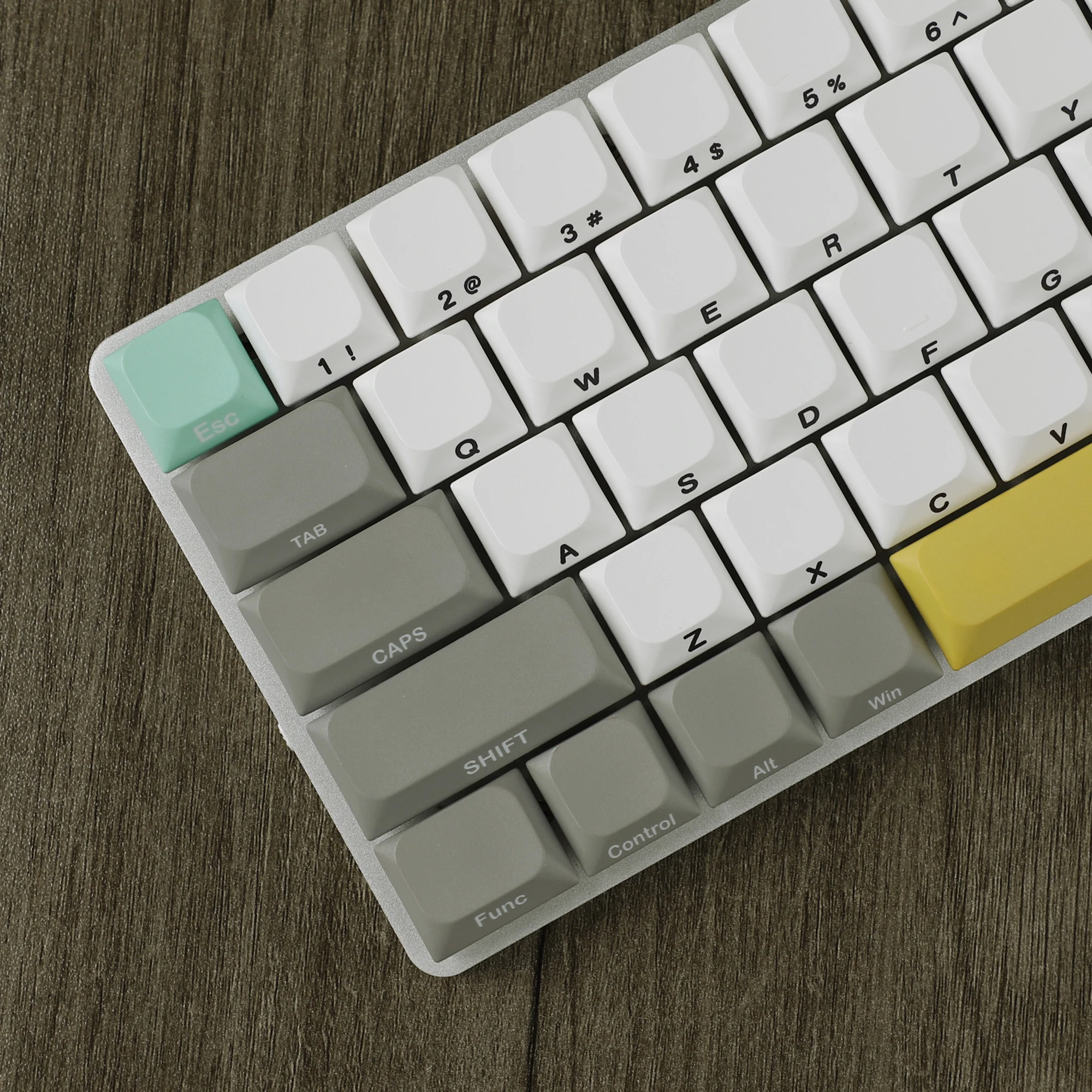 Imagem -04 - Ymdk-teclado Mecânico Branco Retro Ultra-fino mx Pbt Keycap Impressão Lateral Corante para Nuphy 61 64 75 87 96 104