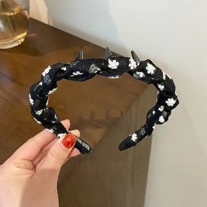 

Elegant Toothed Headband Wave Mesh Design Non-Slip Hair Hoop for Women Vintage Spring Skincare Hair Accessories