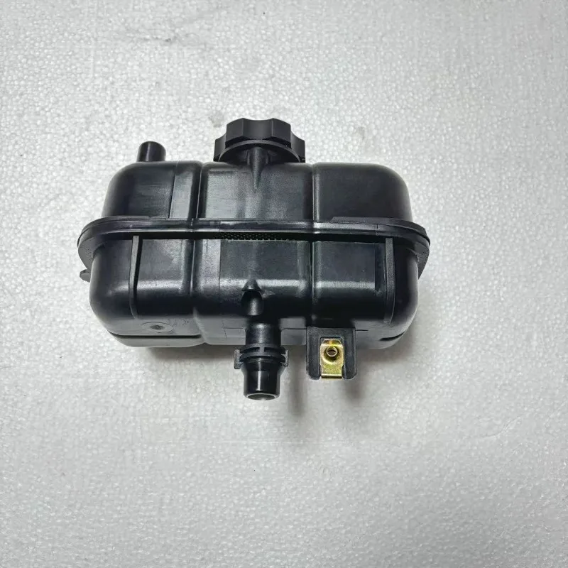 High-quality For 2018-2023 JL Wrangler w/ 2.0L Engine Coolant Reservoir 68364312AC car accessories