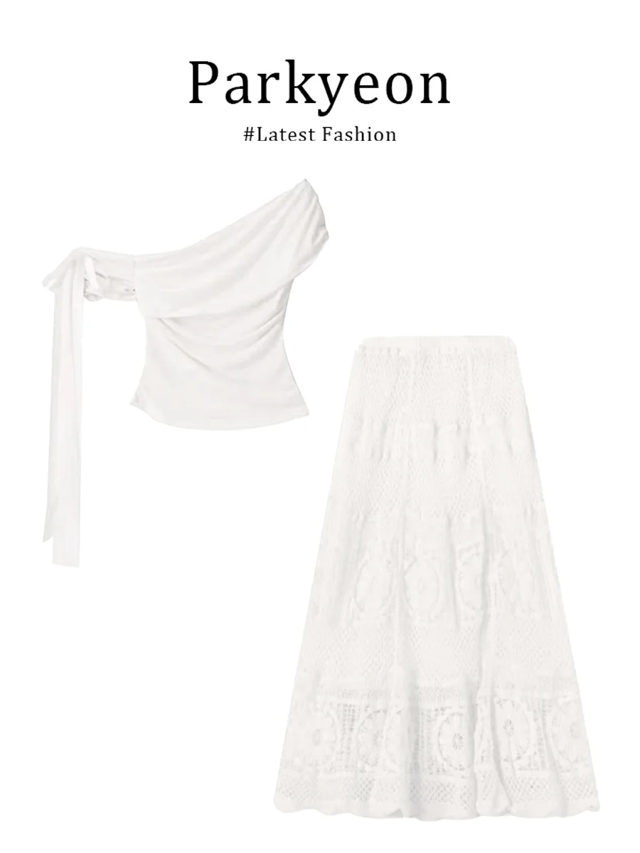 

Parkyeon Summer Lace Halter Neck Short Sleeve Top And Skirt Two Piece Set Elegant Fashionable Chinese Brand Women's Clothing