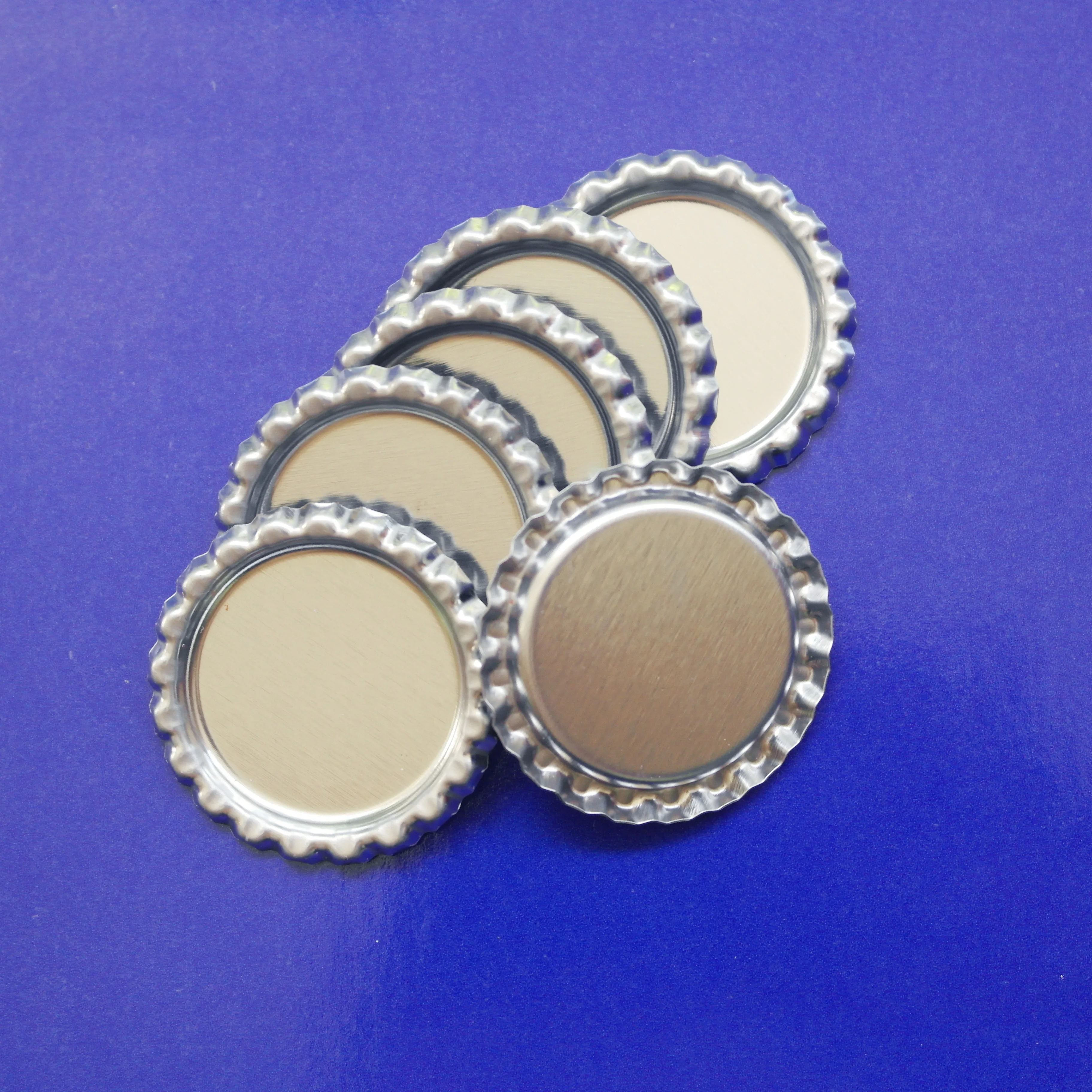 High Qulality Flattened Chrome Bottle Caps for DIY jewelry BottleCaps Made of Tinplate Without Hole 2000 pcs/Lot Free Shipping