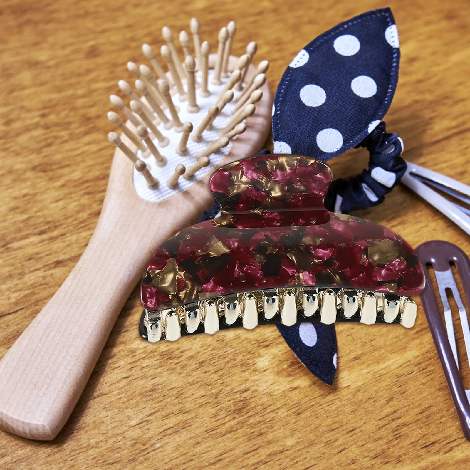 

4Pcs Premium Acrylic Hair Clip Large Claw Jaw Clip for Women Non-Damaging Hair Styling Shower Face Care