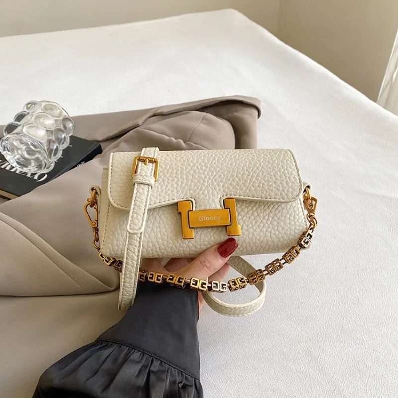 

Chic Light Luxury Shoulder Bag, European Inspiration And Hand-Carry For Women's Girlish Commuter Use