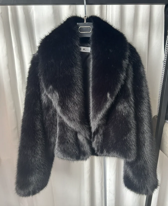 Lautaro Winter Short Thick Warm Shaggy Soft Black Faux Fur Coat Women Shawl Collar 2026 Loose Luxury High Quality Fluffy Jacket