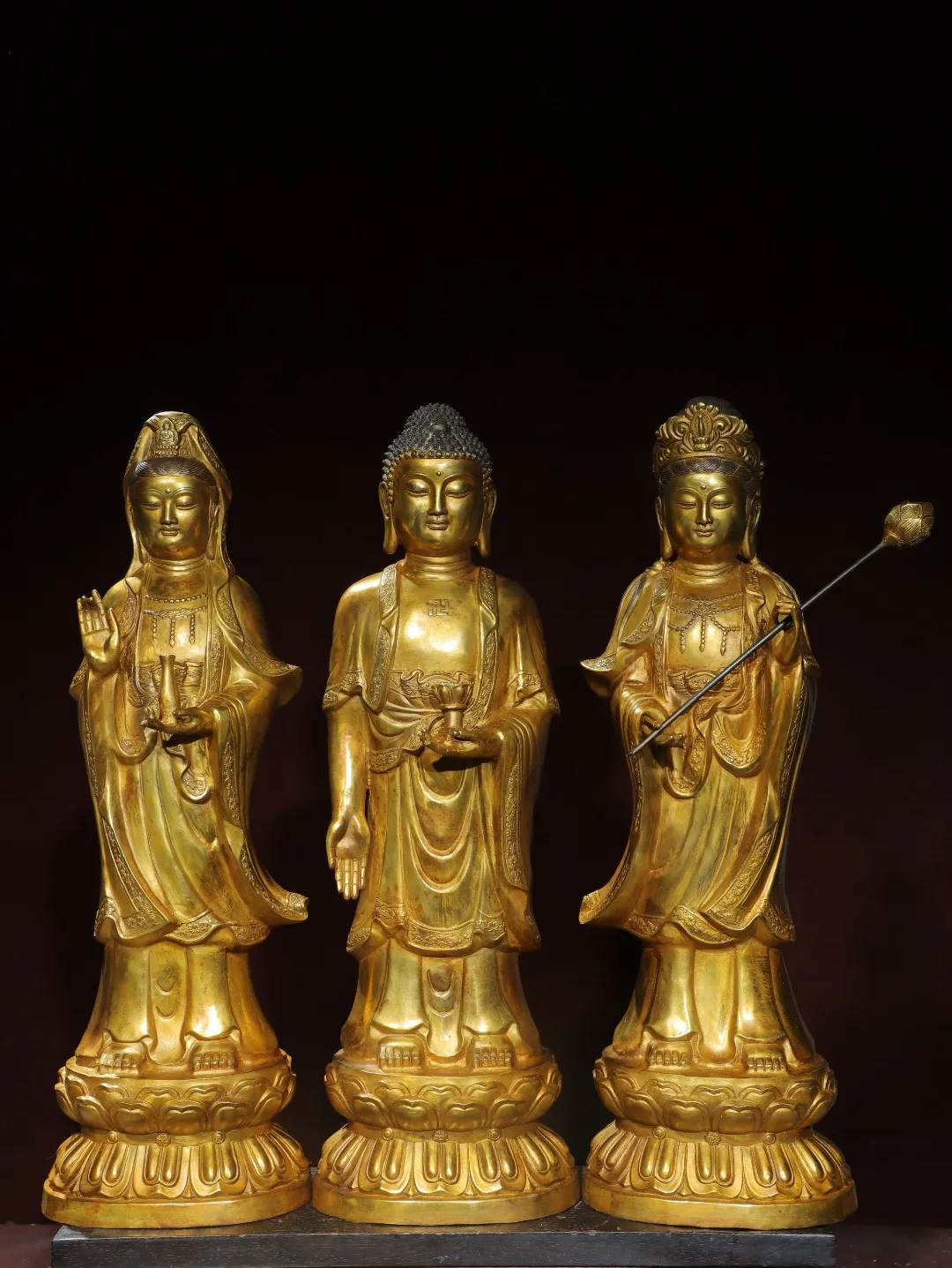 

26"Tibetan Temple Collection Old Bronze Gilded Cinnabar Three Sages Shakyamuni Guanyin Buddha Lotus Platform Set Worship Hall