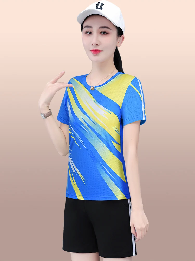 

Ice Silk Qui Dry Sports Set Women's Summer 2026 New Slimming Casual Faion ort Sve orts Two Piece Set round Ne