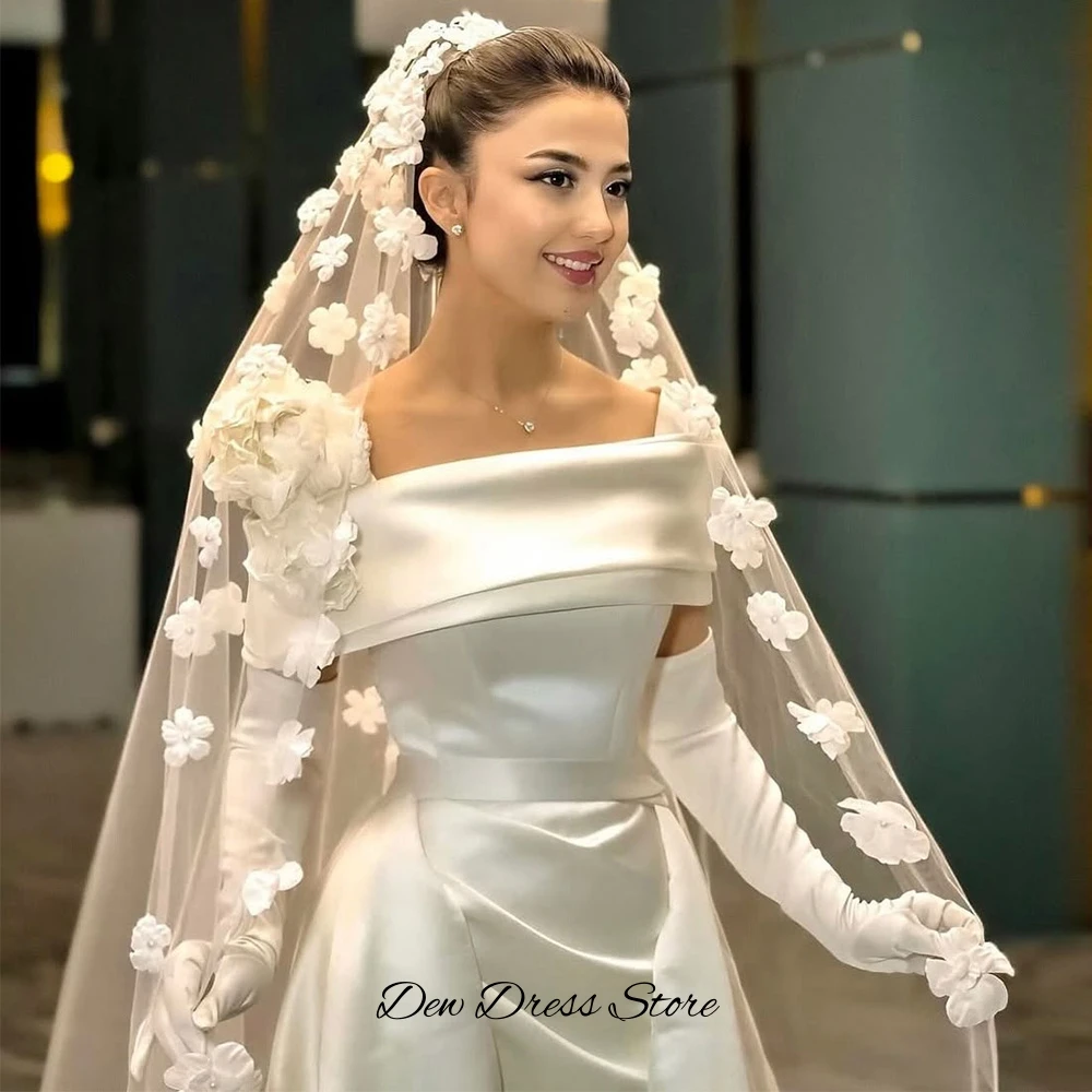 Dromerige 3D-bloemen op maat gemaakte vestido de novia klassieke bruidsjurken met boothals en off-shoulder charmante satijnen trouwjurk