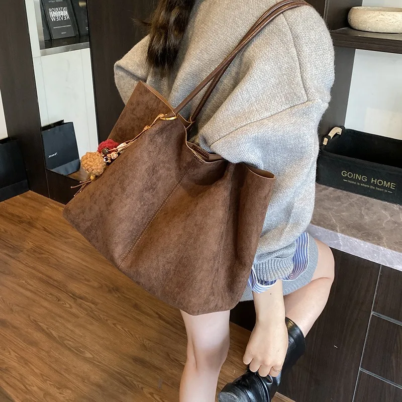 

Large Capacity Soft Women Shoulder Underarm Bag Women's Tote Bag Purses Vintage Brown Suede Bags Travel Winter Fall Handbag