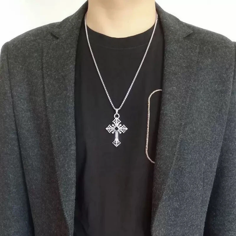 الأزياء والمجوهرات نمط جوفاء الفولاذ المقاوم للصدأ الصليب قلادة قلادة الهيب هوب نمط الرجال والنساء نفس هدية محظوظة #5