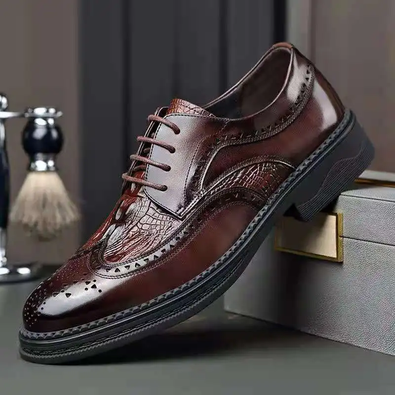 Men\'s Brogue Shoes Men Business Shoes Casual Formal Business leather Shoes Men brown Wedding Shoes Italian Dress banquet Shoes