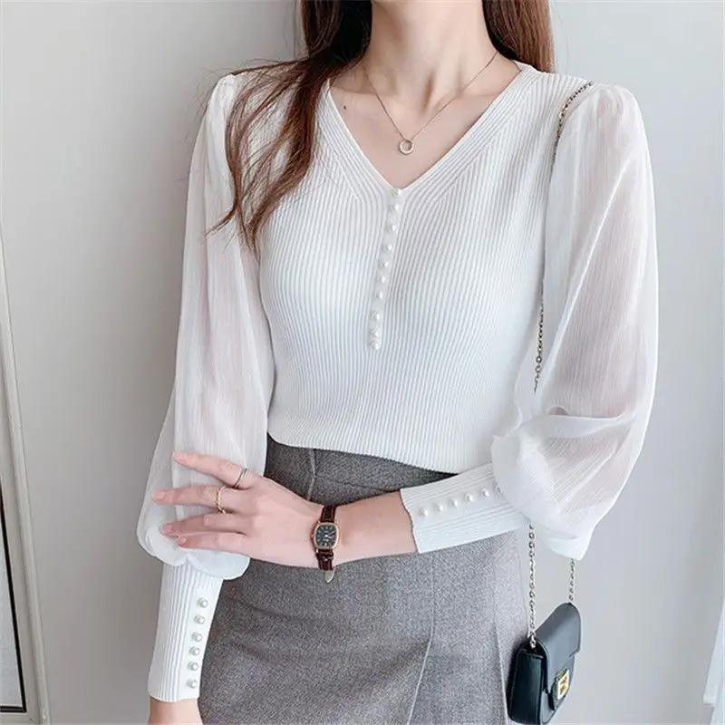 

Spring Autumn New V-neck Fashion Puff Sleeve Sweater Women High Street Solid Color Pullovers Elegant Embroidered Flares Tops