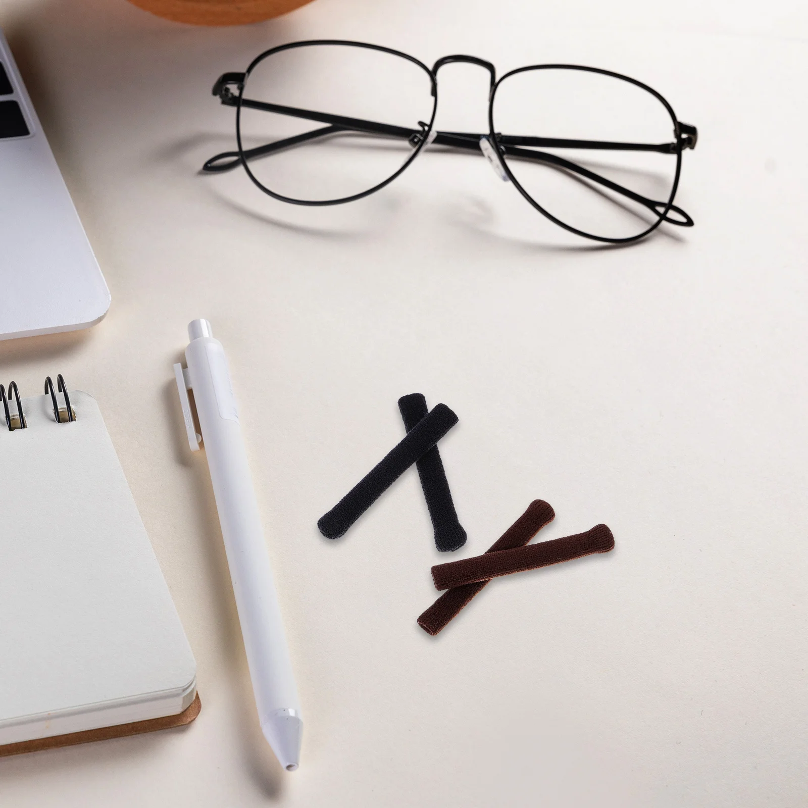 4 أزواج نظارات وسائد الأذن المضادة للانزلاق النظارات معبد نصائح بطانة للأذن لينة منع الانزلاق لتشغيل تسلق ركوب نظارات