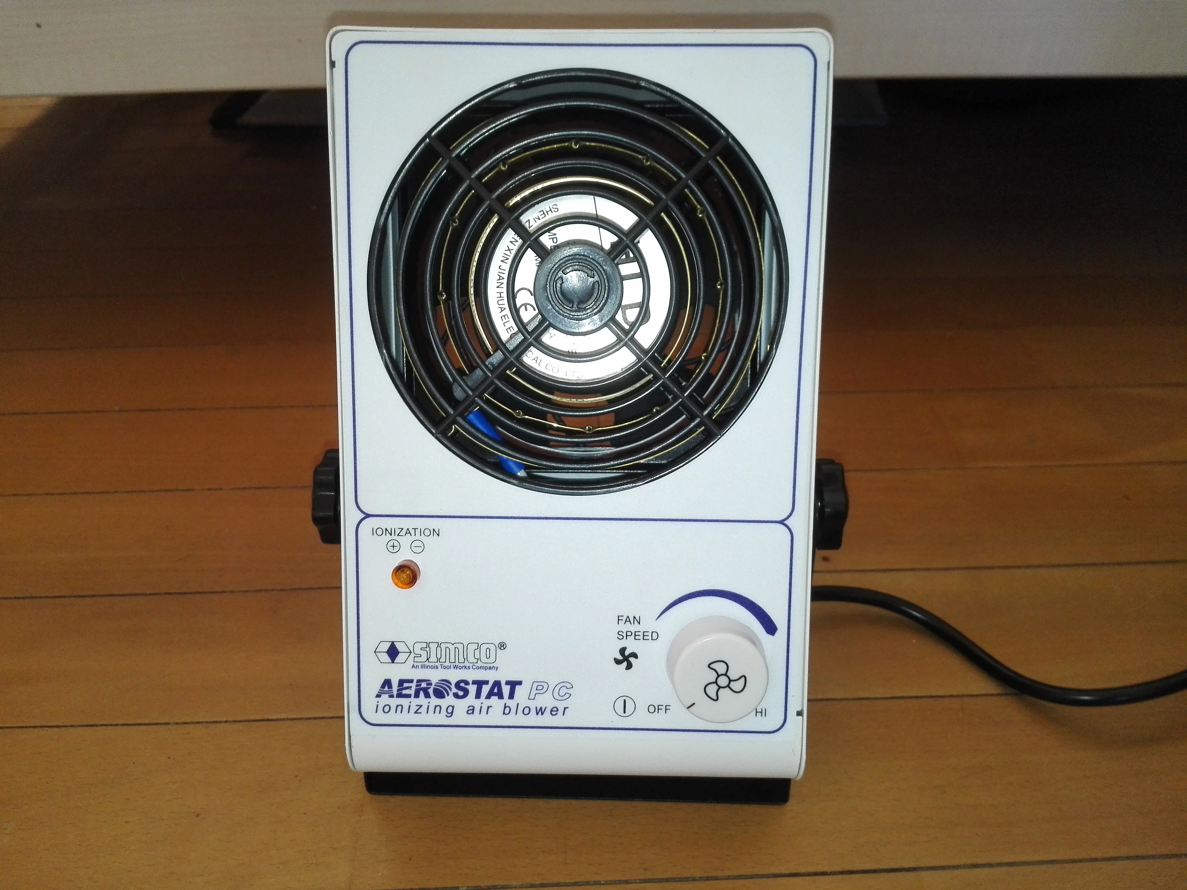 

New Aerostat Ionizing Air Blower Fan | Anti-Static Ionizer Fan for ESD Workbench 110V / 220V Adjustable Speed